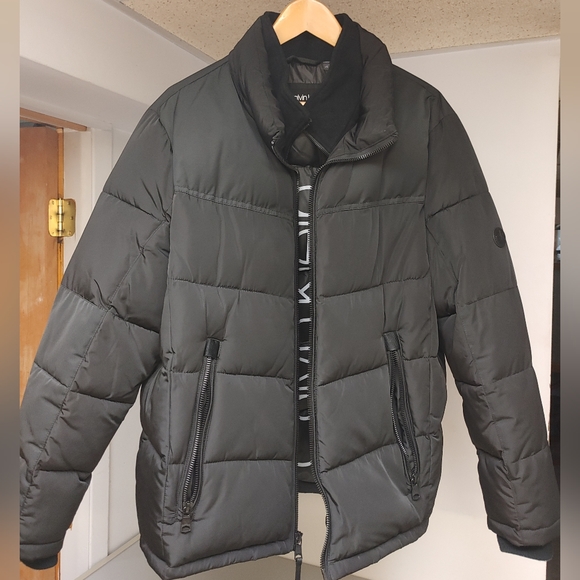 Calvin Klein Oversized Puffer Jacket - Picture 1 of 3